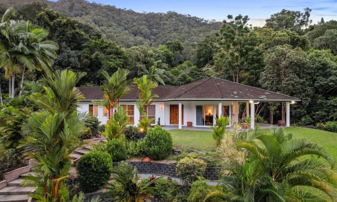 Redlynch House | A Piece of Tropical Paradise-Near Crystal Cascades