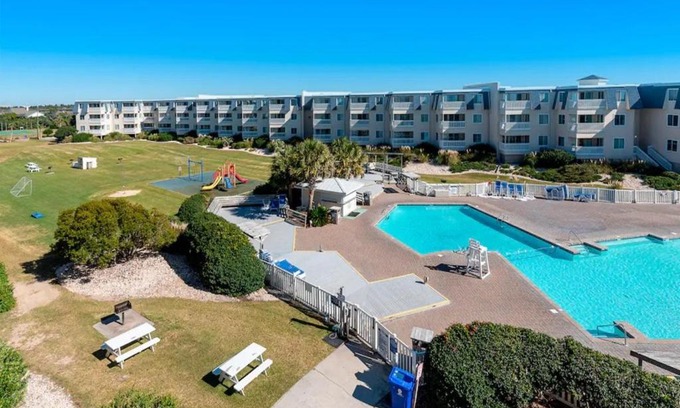 Morehead City Apartment | A Place At The Beach by TO