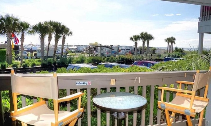 Myrtle Beach Apartment | A Place at The Beach 9670-123