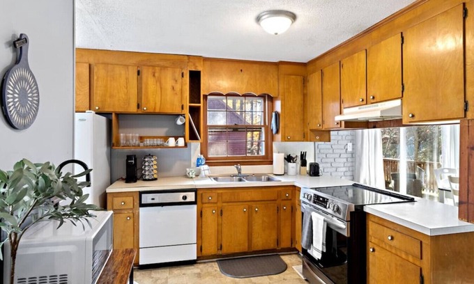 Southeast Raleigh House | A Pleasant Home in Garner