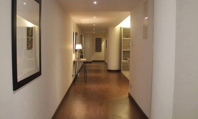 Kuala Lumpur City Centre Condo | A private 2100sqf luxurious condo with modern furnishing in the heart of city