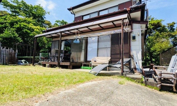Shirako House | A rental villa with a large garden near Kujukuri B/Chosei-gun Chiba