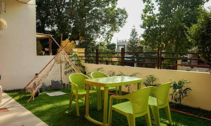 Rishikesh Apartment | A room facing the holy Ganges