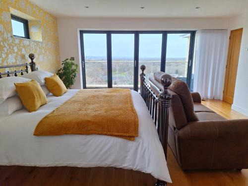 Glastonbury Bed & Breakfast | A Room with a View