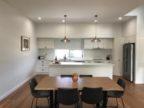 Denhams Beach House | A Sanctuary at Denhams - Family & Pooch Friendly