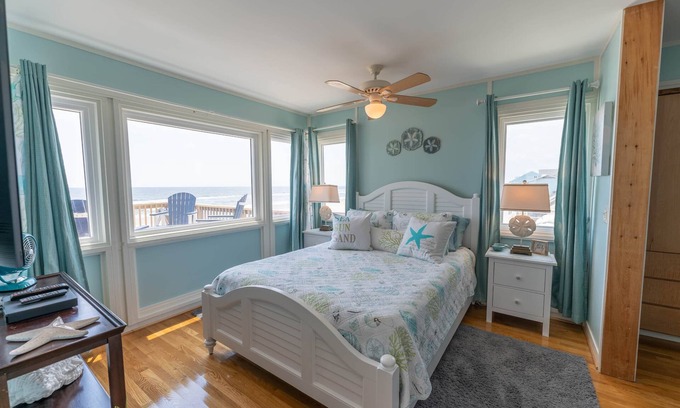 Oak Island House | A Sand Dollar Dream