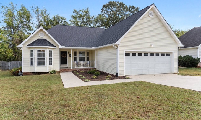 Collegedale House | A Slice of the South! Well kept home on peaceful cut-de-sac in Ooltewah.