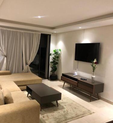Plage des Nations Apartment | A spacious and bright apartment