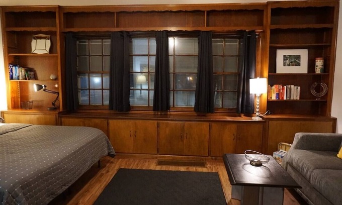 Indianapolis Apartment | A spacious vintage gem built in 1900 in Garfield Park, Indianapolis, IN