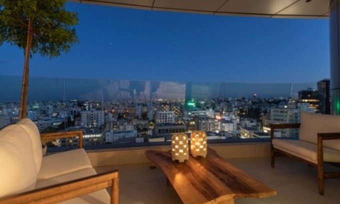 City Centre Apartment | A spectacular suite apartment on a new high rise