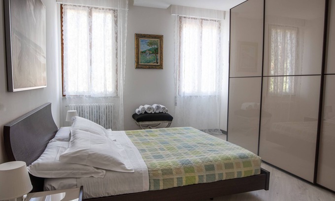 Lerici Apartment | A stone's throw from the sea! Cozy apartment with private parking