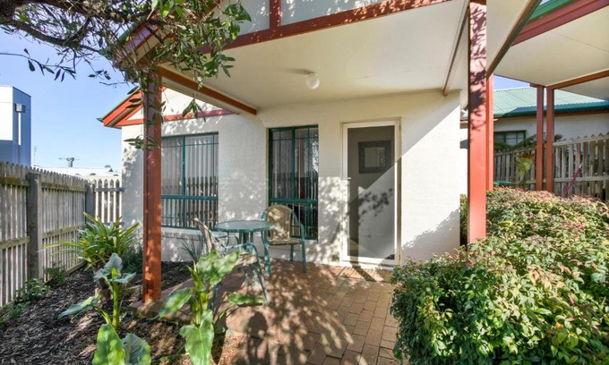 Metung House | A Stones Throw