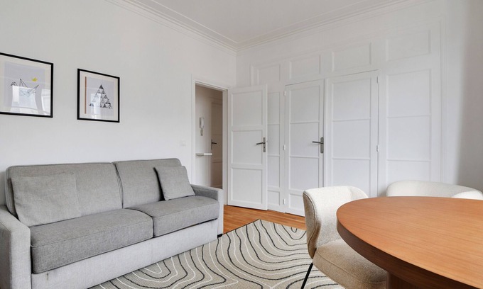 Sorbonne Apartment | A Stunning 1-BDR in Saint Michel/Notre Dame