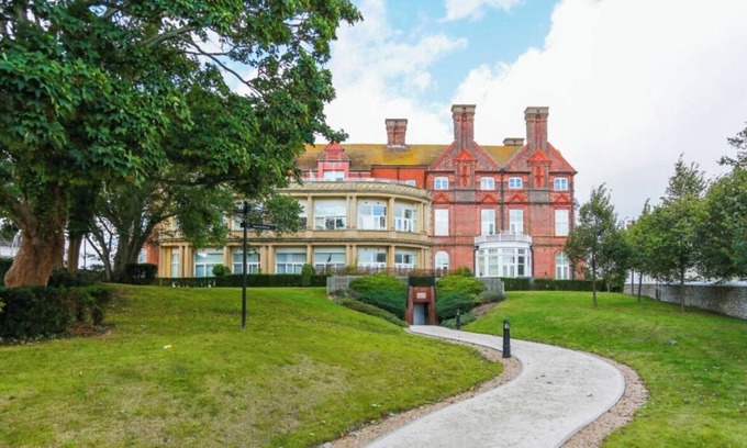 Montpelier Apartment | A stylish contemporary apartment in central Brighton, 15 min walk from the sea