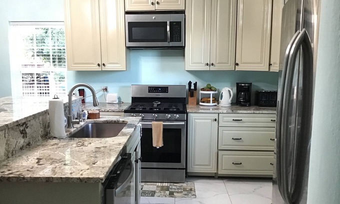 Ocho Rios House | A taste of Jamaica Lavern place