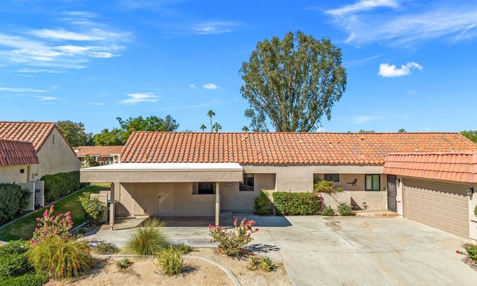 Palm Desert House | A tranquil home away from home!