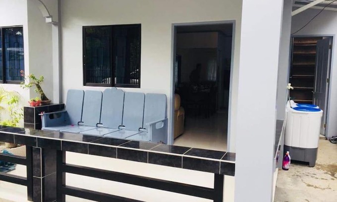 Davao House | A Unique and Cozy WholeHouse in Babak Samal Island