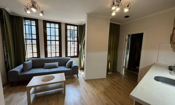 Istanbul City Center Apartment | A unique stay in the Heart of History -Right Next to the Suleymaniye Mosque! No2