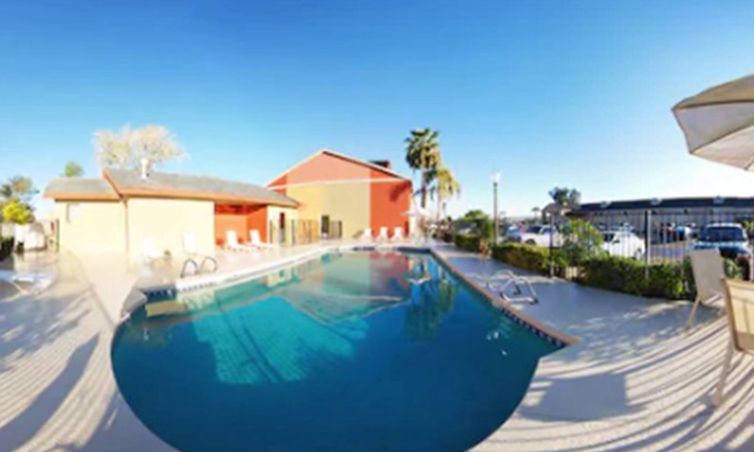 Tolleson Hotel | A Victory Inn Tolleson