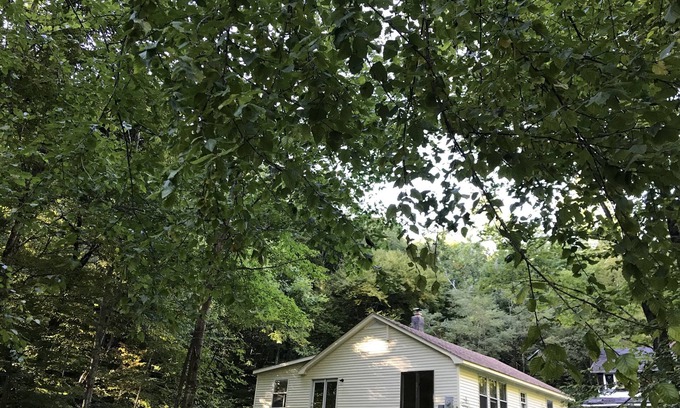 Long Eddy House | A Water and Nature Lovers Perfect Getaway!