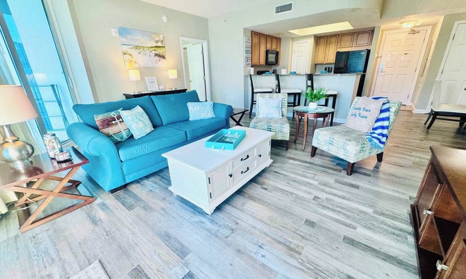 Fort Walton Beach - Destin Condo | A Wave From it All Su