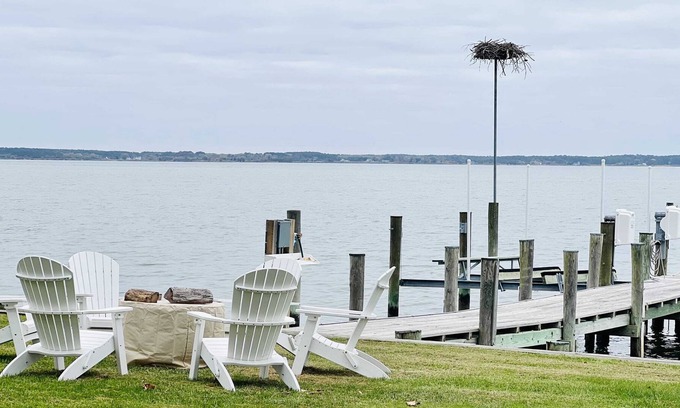 Tilghman House | A week in July just opened up! Steamed crabs on us!