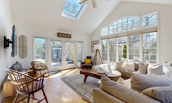 West Chatham House | A well-appointed getaway near beach, Wifi, Gas grill, Fireplace