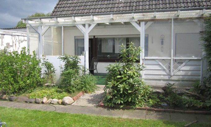 Altenwalde House | A whole house with a garden for your holidays