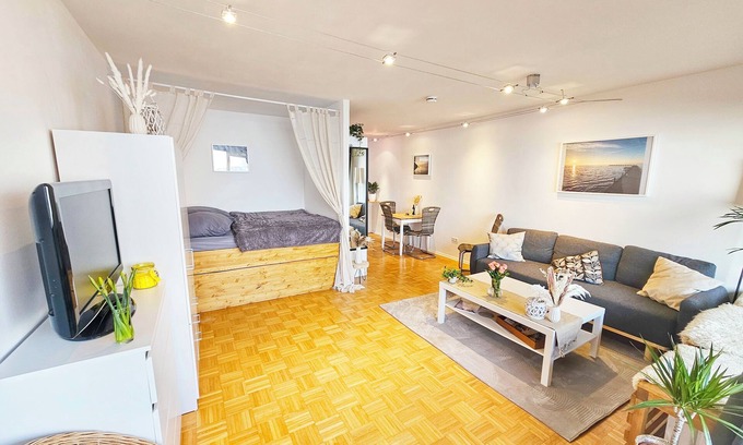 Region Hannover District Apartment | A wonderful accommodation with a direct view of the Steinhuder Meer