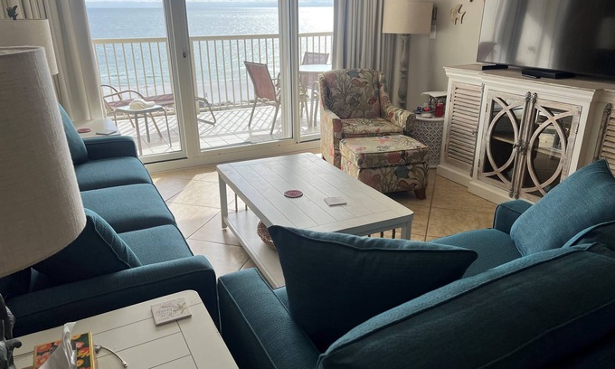 Fort Morgan Condo | A809 King/Twins/Sofa Sleeper Beach Front Pools Wifi