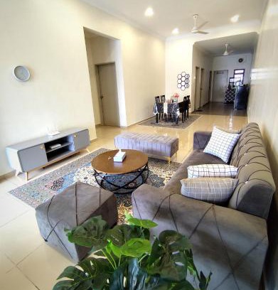 Banting House | AA Homestay Bandar Mahkota Banting