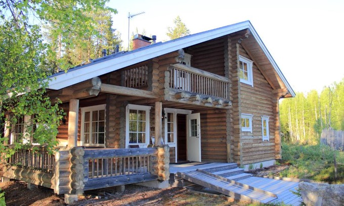 Sonka Ski Chalet | Aapishovi Chalet