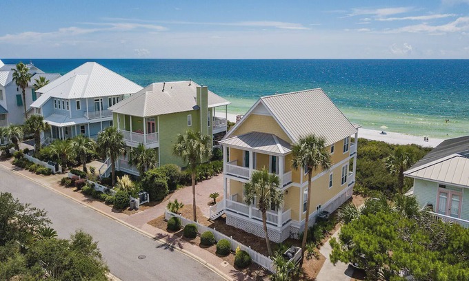 Santa Rosa Beach House | Abandon All Cares - Gulf Front, Old Florida Beach, Heated Community Pool!