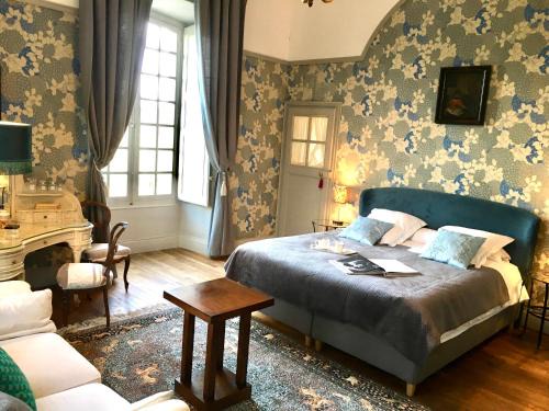 Accolay Bed & Breakfast | Abbaye de Reigny - Esprit de France