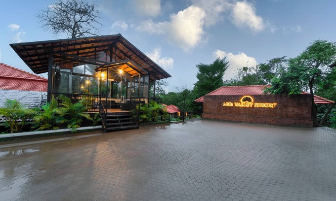 Sakleshpur Hotel | Abbi Valley Resorts