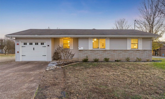 Downtown Branson House | Abby's Place | Close to attractions