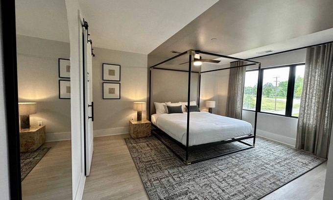 New Pathways Villa | Abode Memphis - Pontotoc
