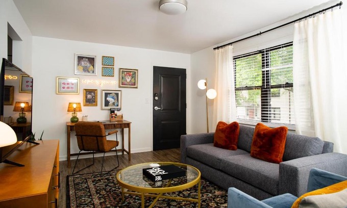 Nashville Apartment | Abode Nashville - Marathon Village Near Downtown