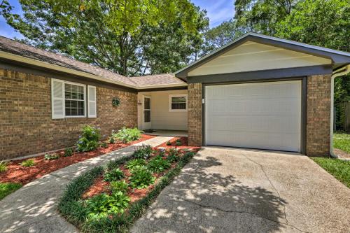 Tallahassee House | about 8 Mi to FSU Bright Tallahassee Retreat!