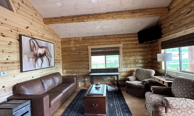 Livingston Cabin | Absaroka Cabin in Paradise Valley nearYellowstone River…just completed