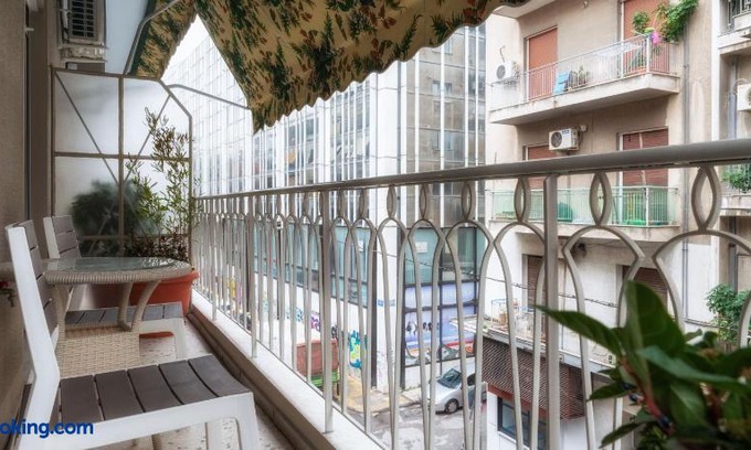 Koukaki Apartment | Absolute Athens VII