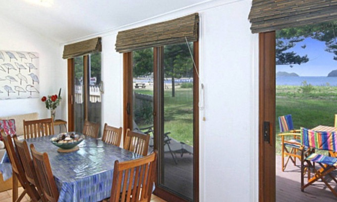 Patonga House | Absolute Beachfront Bliss