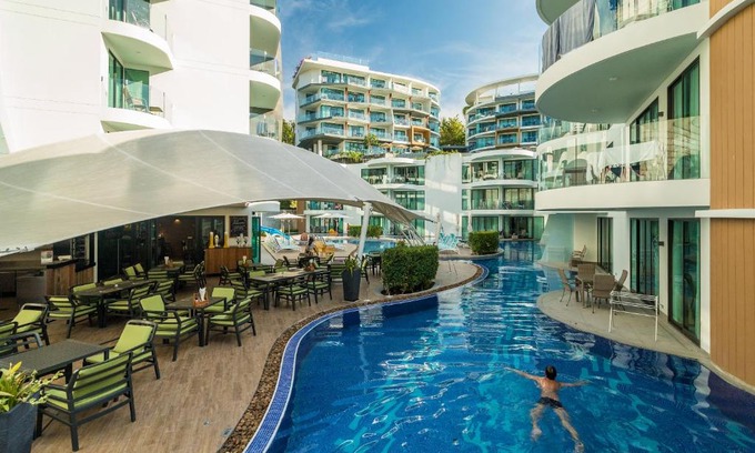Patong Apartment | Absolute Twin Sands by Lofty