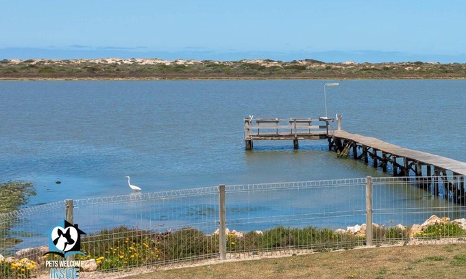 Nangkita House | Absolute Water Frontage w/Jetty + Boat Ramp