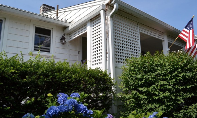 Rockport Cottage | "Absolutely lovely. The cottage, the beach, the town, the owners."