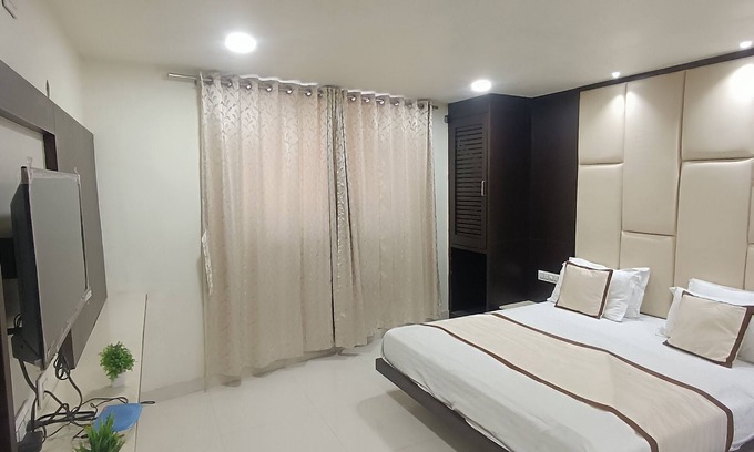 Mount Abu Hotel | Abu Inn, Mount Abu - The Luxury Boutique Stay