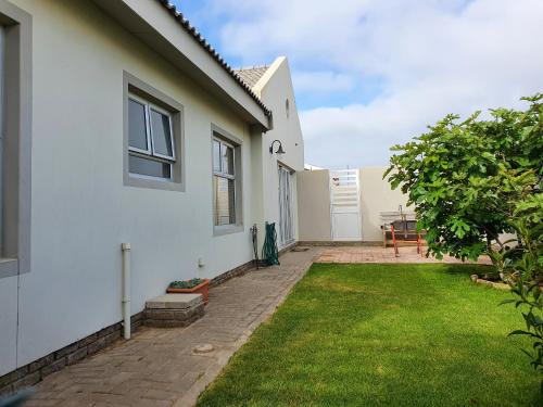 Swakopmund Apartment | Acacia Four Seven Self-Catering