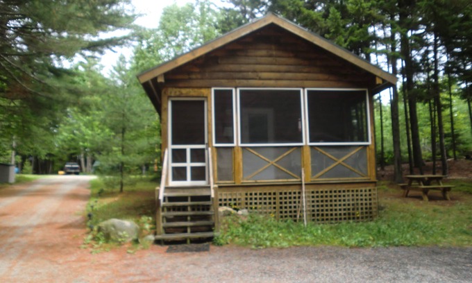 Southwest Harbor Cabin | Acadia Explorer Cabin Rentals Cabin 1