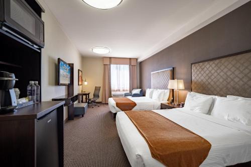 Calgary Hotel | Acclaim Hotel by CLIQUE