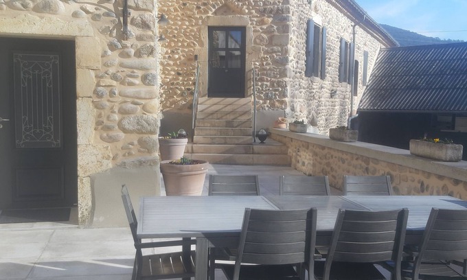 Saint-Laurent-du-Pape House | ACCOMMODATION IN A RENOVATED ARDECHOISE FARMHOUSE IN THE HEART OF THE ARDECHE REGION
